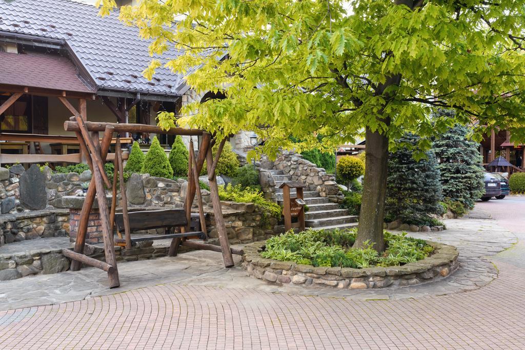 Hotel Restauracja Jas Wedrowniczek Rymanów Εξωτερικό φωτογραφία