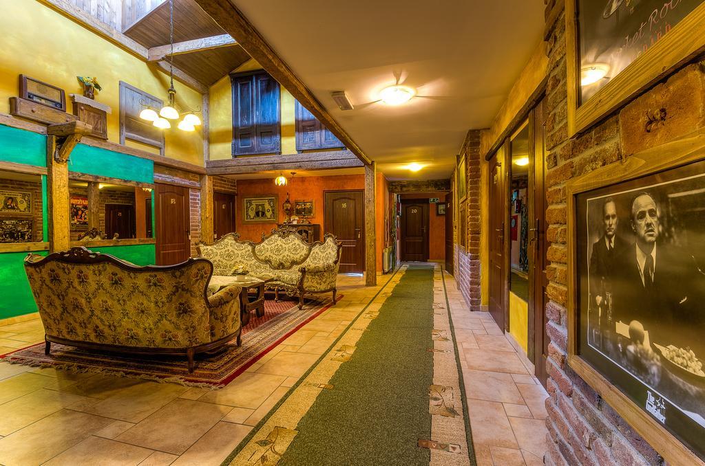 Hotel Restauracja Jas Wedrowniczek Rymanów Εξωτερικό φωτογραφία