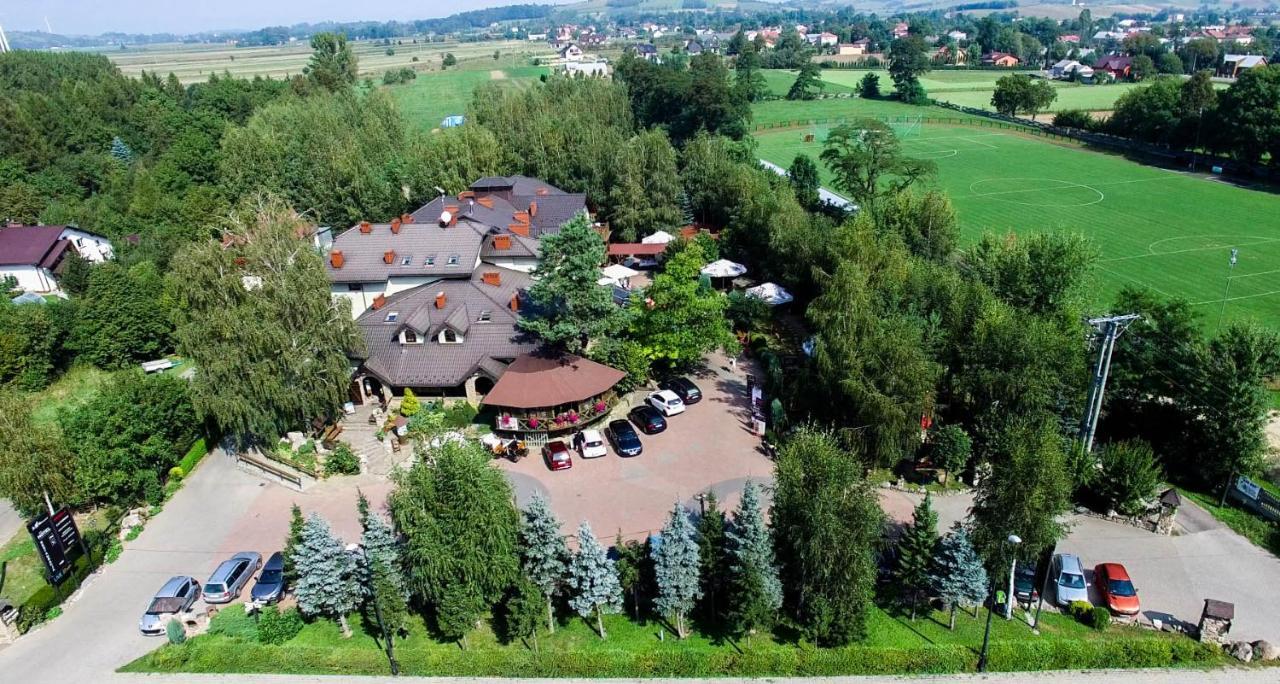 Hotel Restauracja Jas Wedrowniczek Rymanów Εξωτερικό φωτογραφία